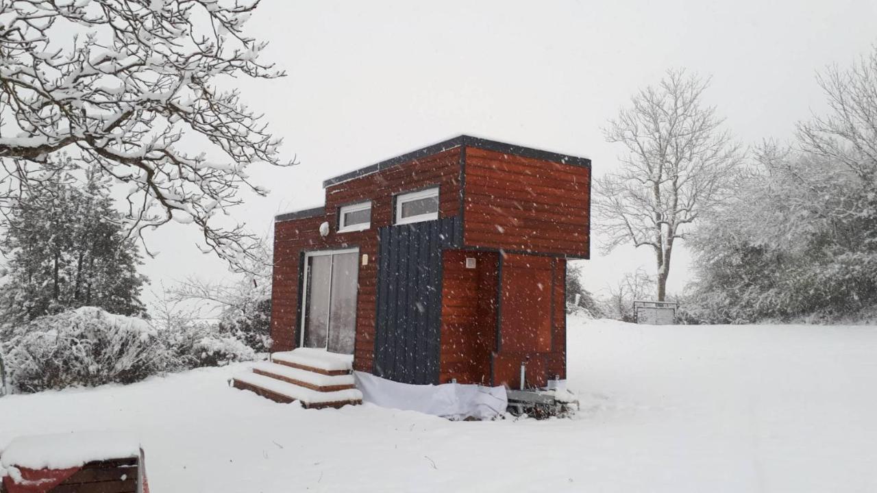 شقة Mon Ptit Nid House Tiny House Panissieres المظهر الخارجي الصورة
